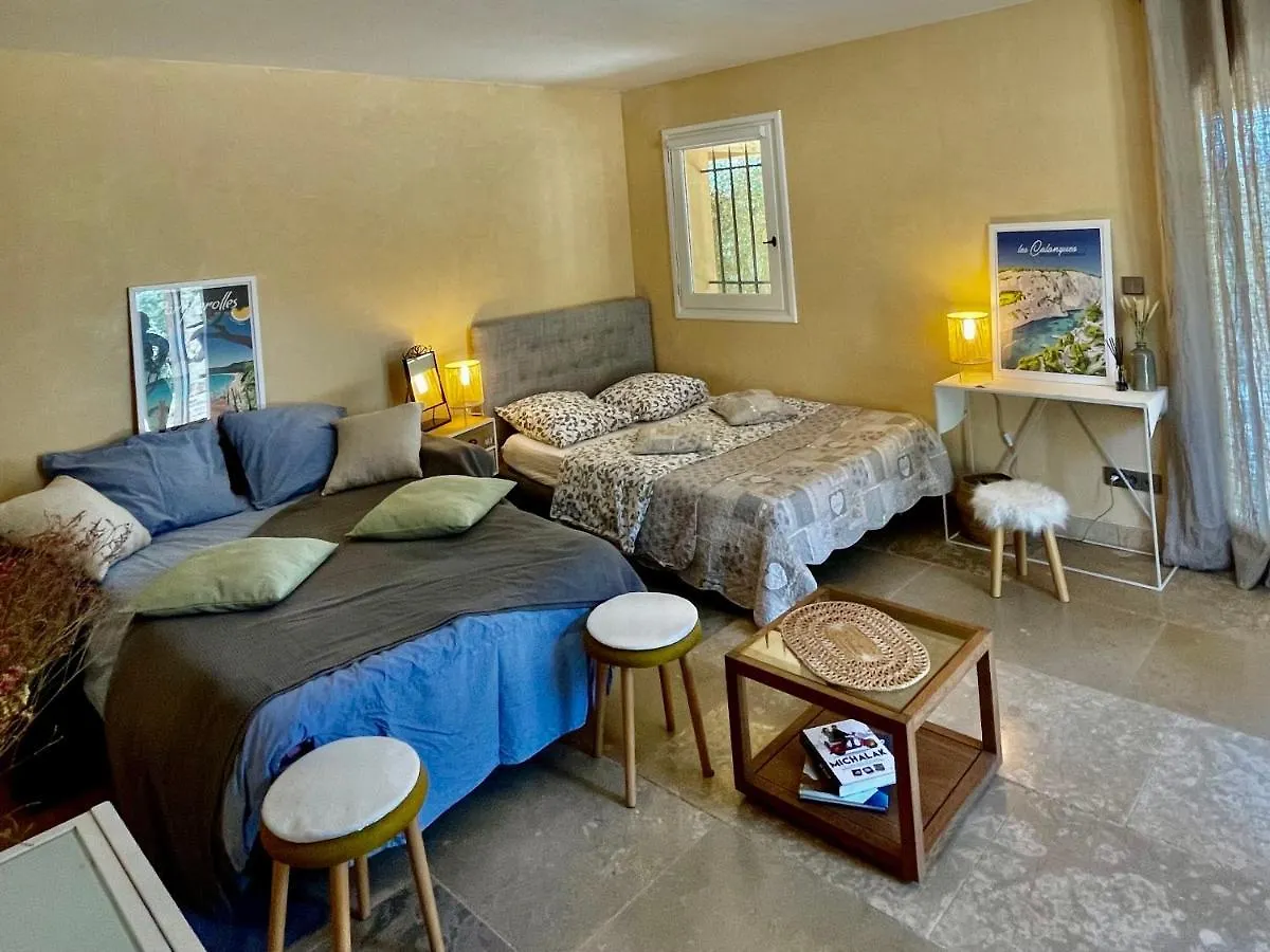 アパート Villa Lumineuse Avec Piscine Clim 1Ere Etage Vue Panoramique Sur Les Montagnes Sur Le Site De La Sainte-Victoire ル・トロネ